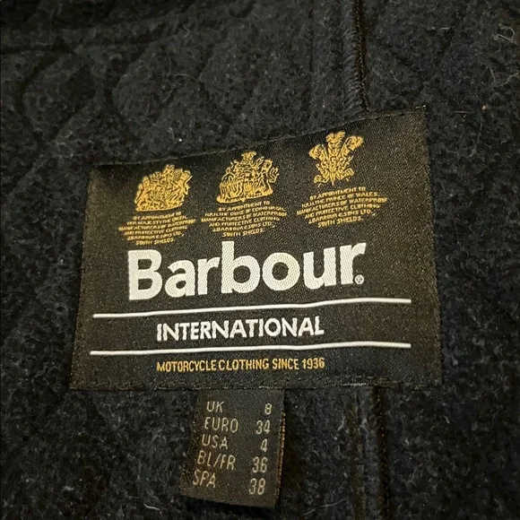 Barbour Black Quilted Belted Utility Technical Funnel Neck Lightweight Jacket 4 - Picture 13 of 13